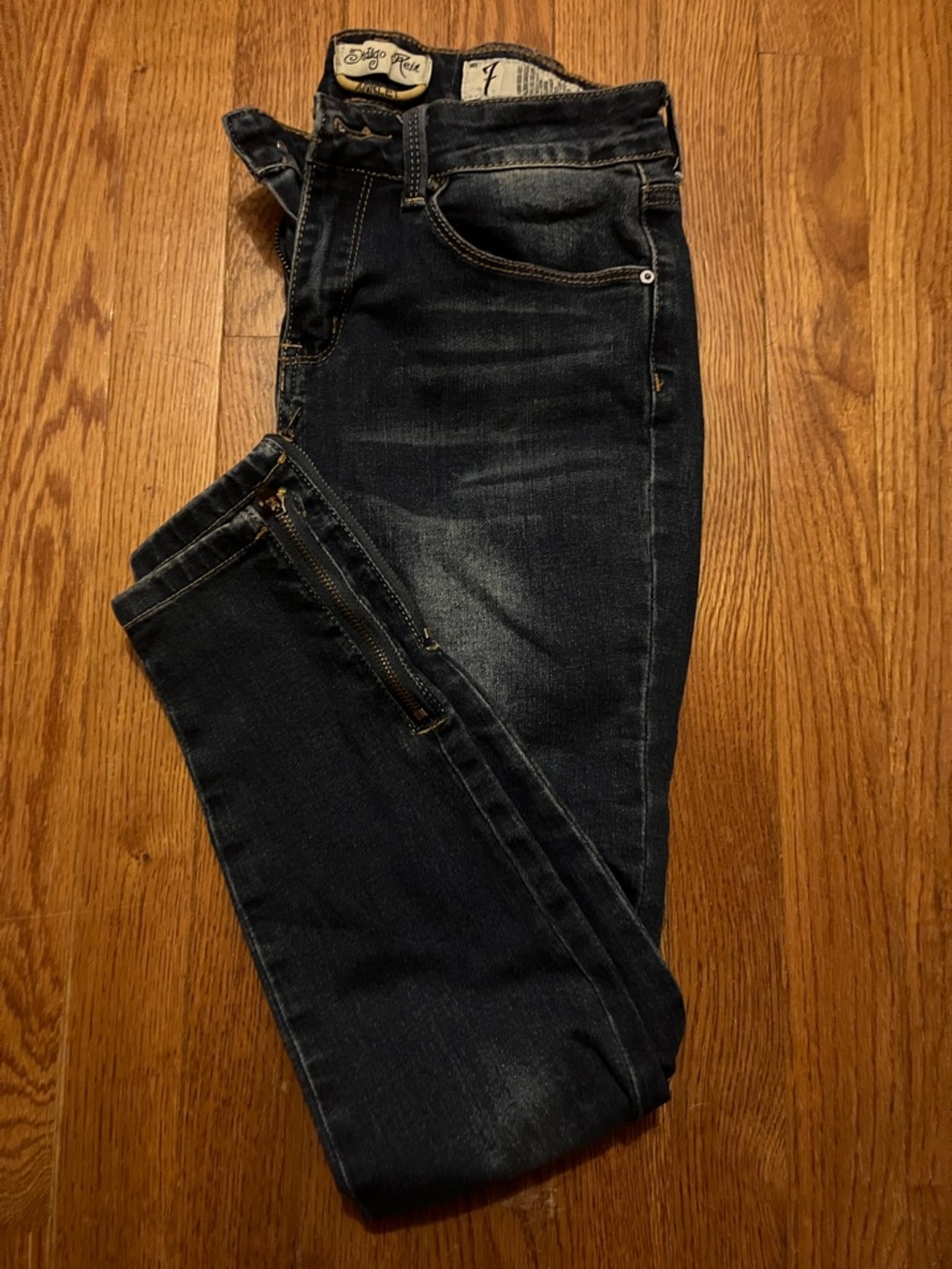 Indigo Rein Women's Dark Wash Skinny Jeans with Subtle Fading